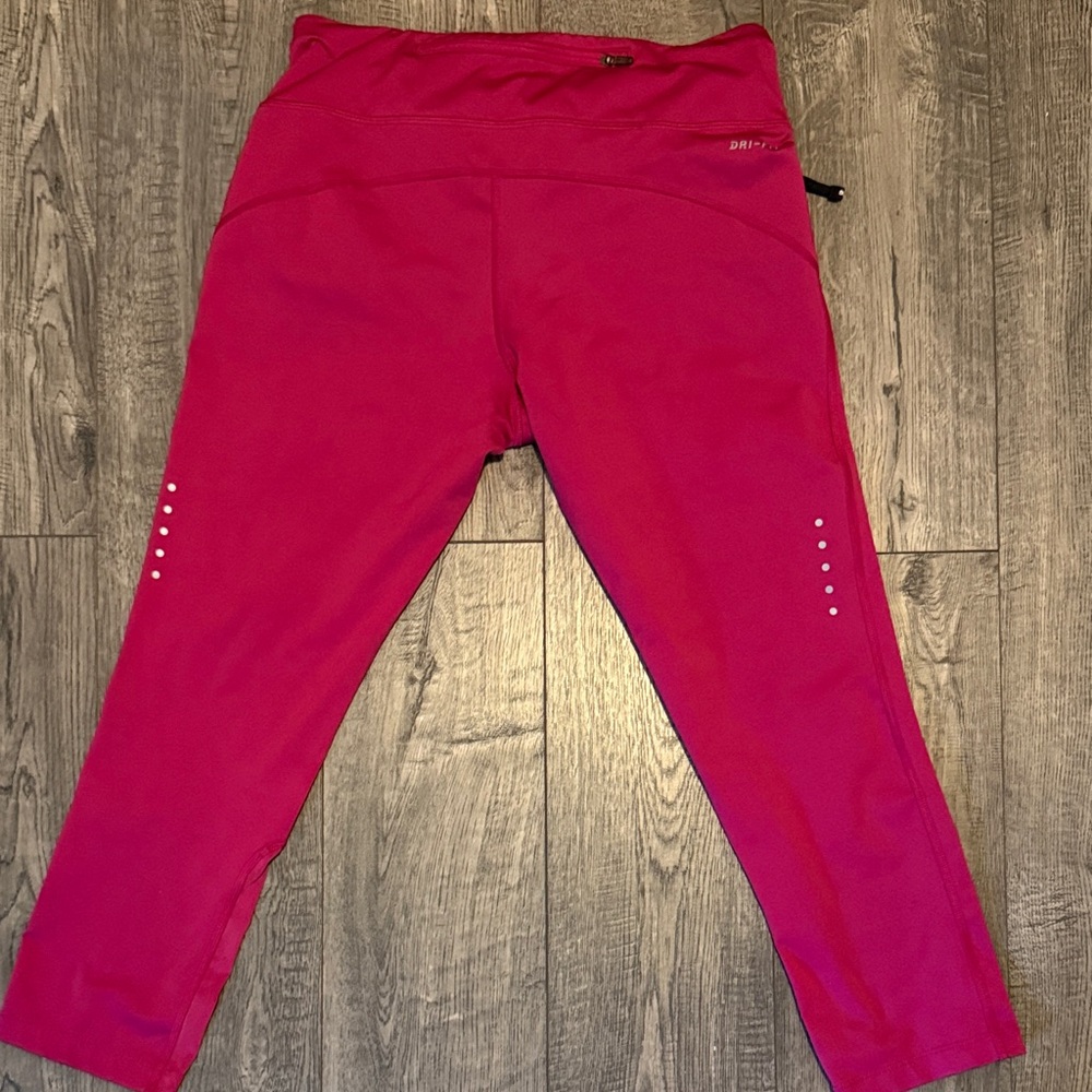 Nike Fuchsia Leggings - Picture 3 of 4